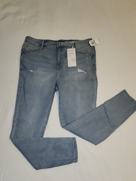Seven7 Denim - Seven7 Women's Light Wash Skinny Jeans